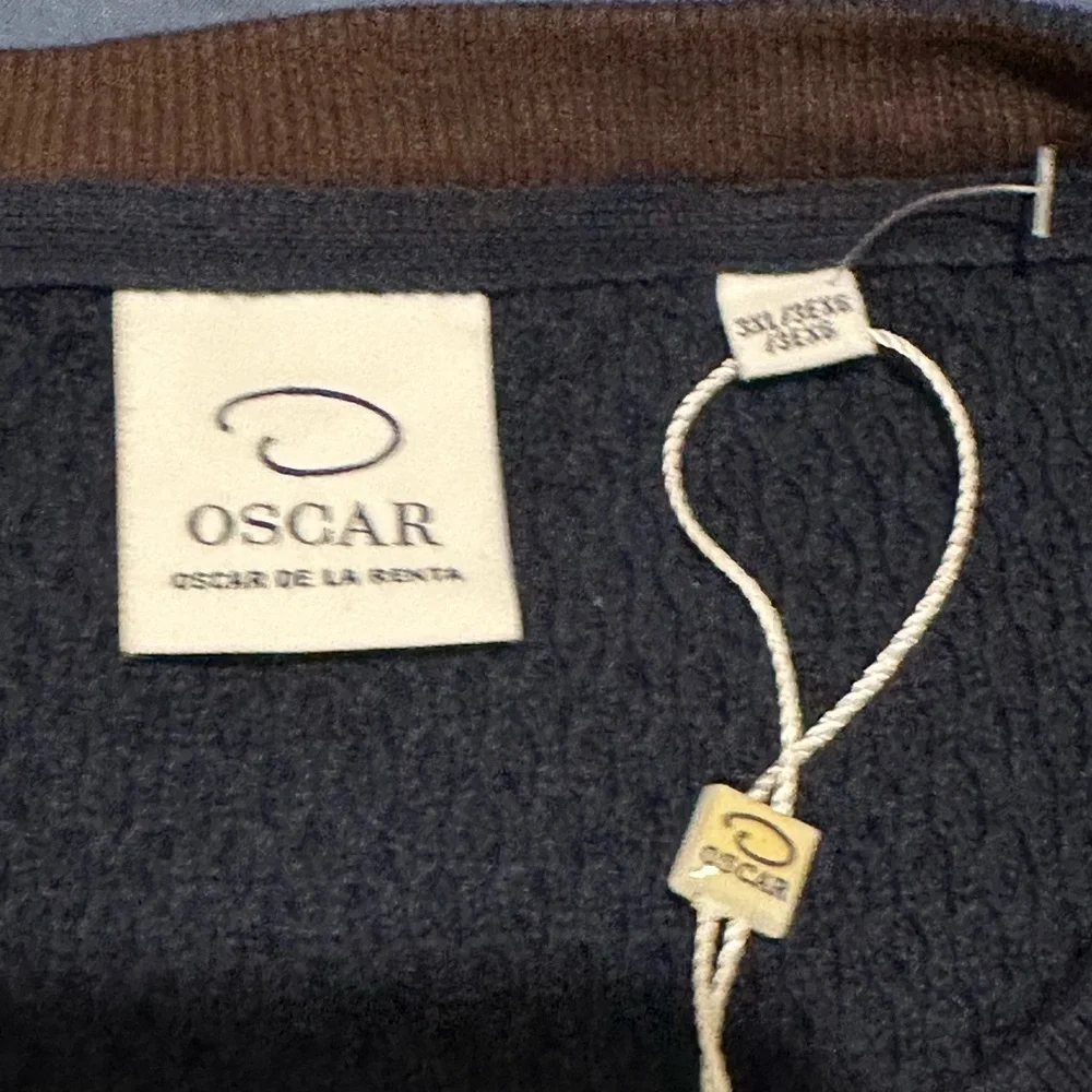 Oscar de la Renta Charcoal Crewneck Sweater, size 3XL NWT